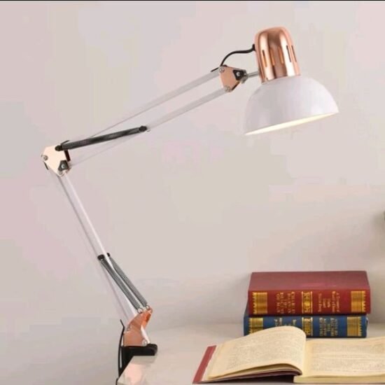 Luminária Articulada de Mesa Kaisa Max E27 40W (Branca BIVOLT) NÃO  Acompanha a Lâmpada